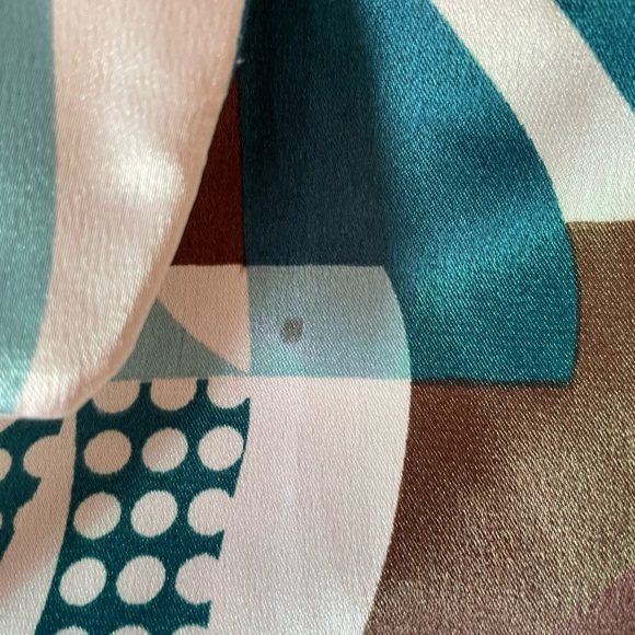 70s Inspired Multi color Button up Blouse - Picture 4 of 4